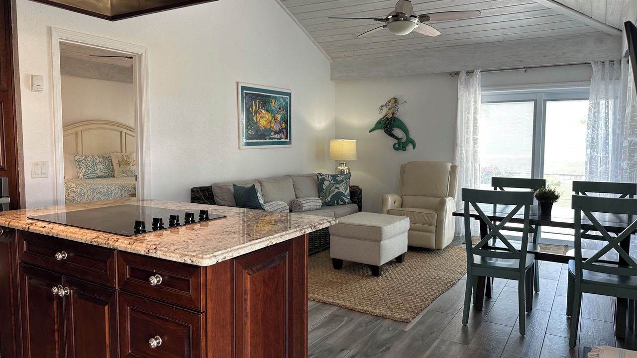 Photo of Livingroom in Treasure Cay