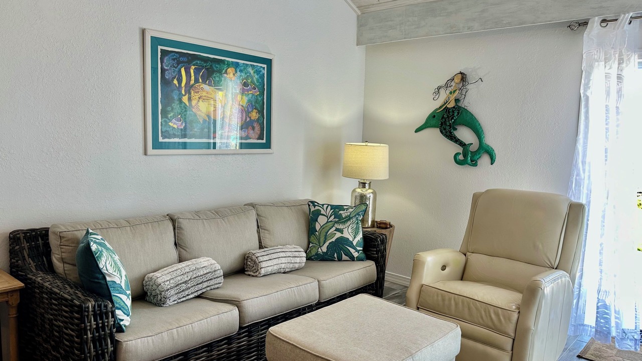 Photo of Livingroom in Treasure Cay