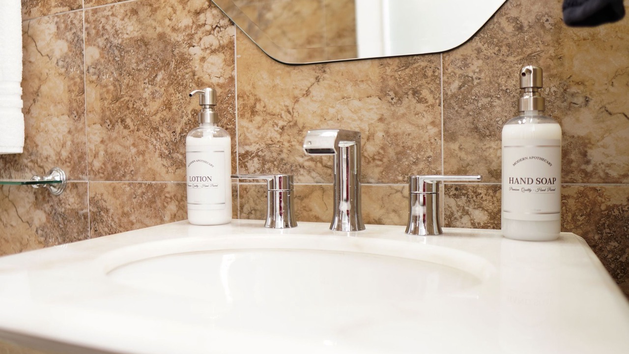 Photo of Bathroom in Paradise Island
