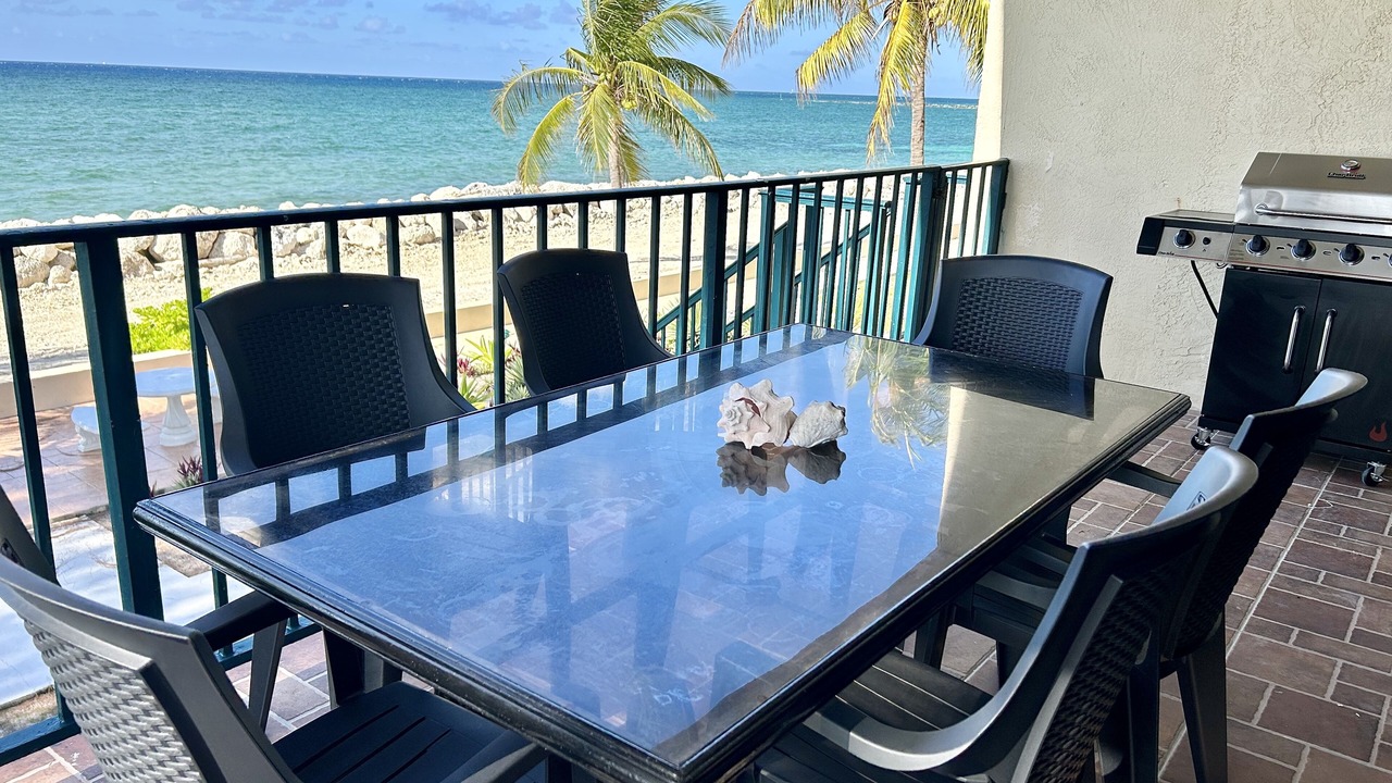 Photo of Patio Balcony in Bahamas Terrace