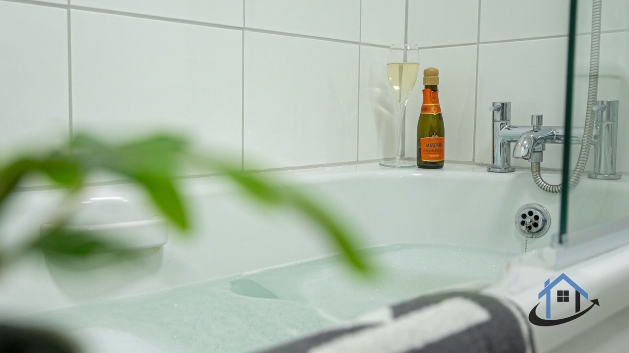 Photo of Bathroom in Thrapston