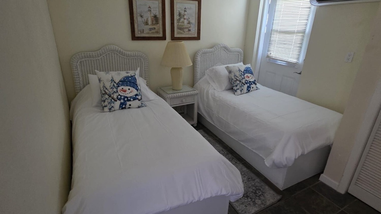 Photo of Bedroom in Lubbers Quarters Cay