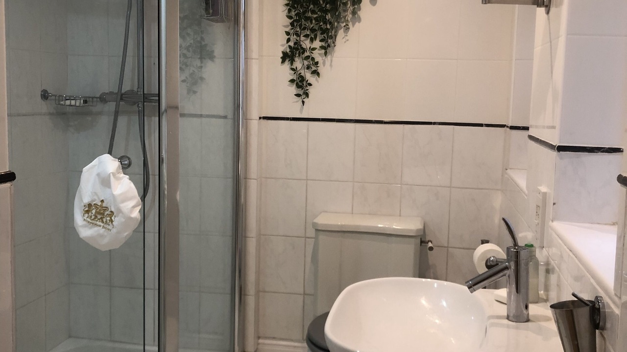 Photo of Bathroom in Camden Town with Primrose Hill