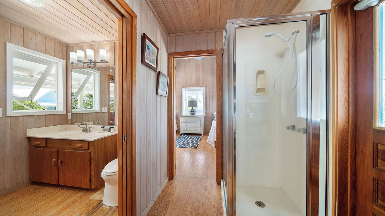 Photo of Bathroom in Man O War Cay