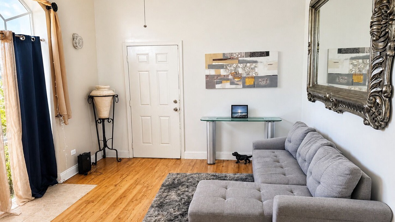 Photo of Livingroom in George Town