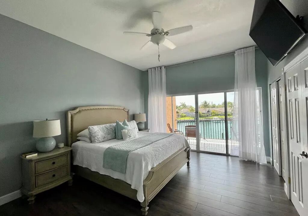 Photo of Patio Balcony in Bahamia West