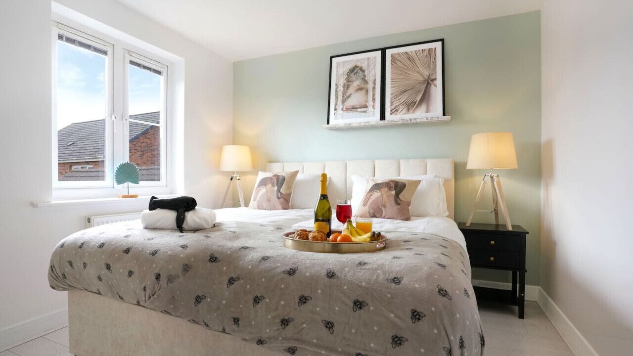 Photo of Bedroom in Newport Pagnell
