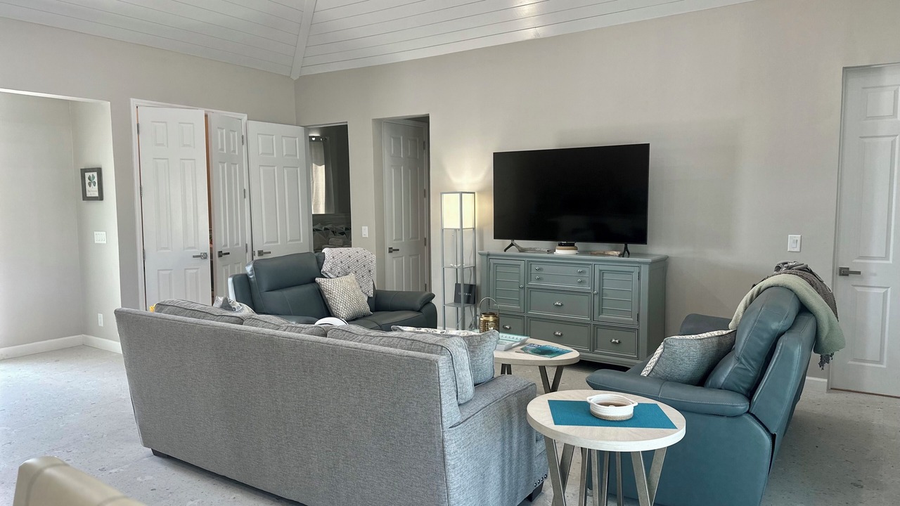 Photo of Livingroom in Treasure Cay