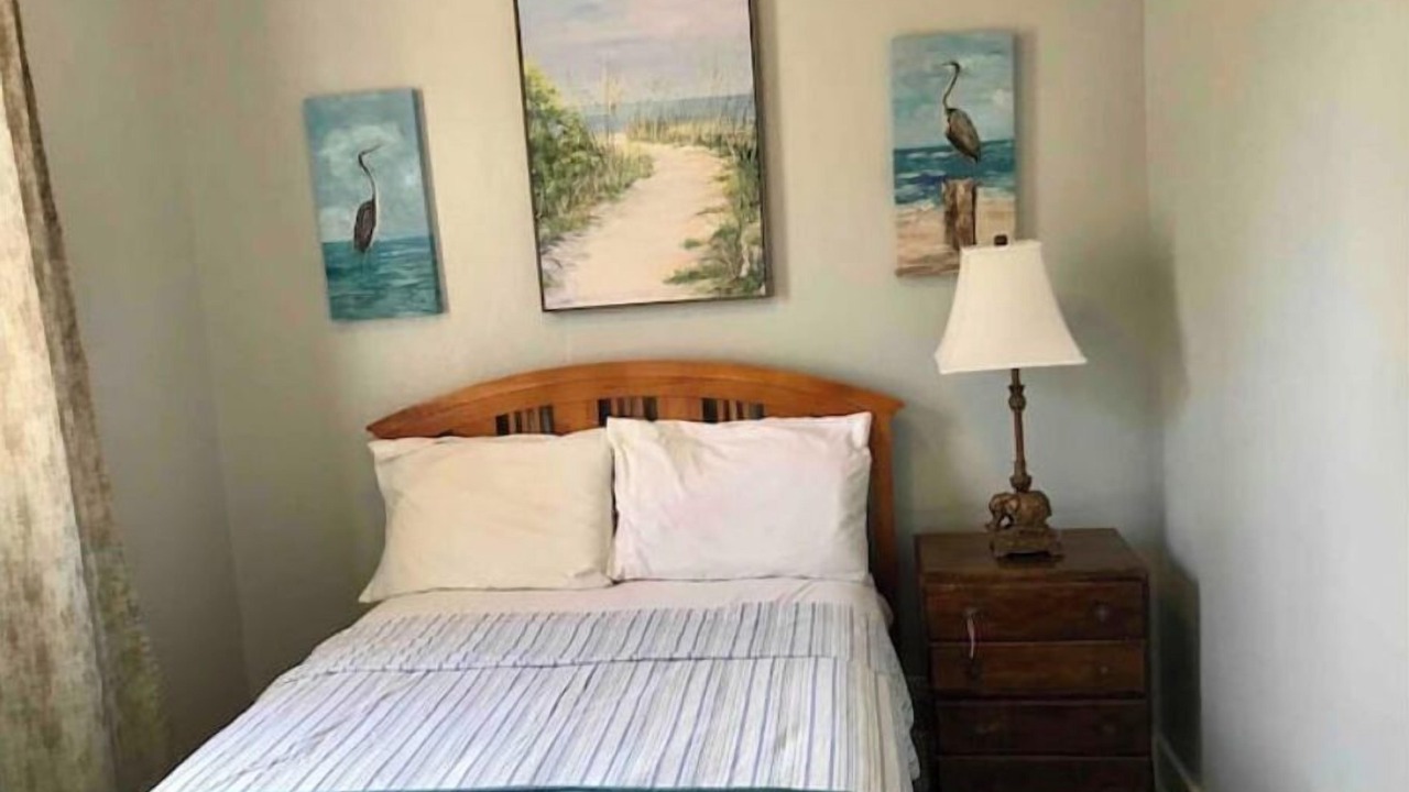 Photo of Bedroom in Nassau