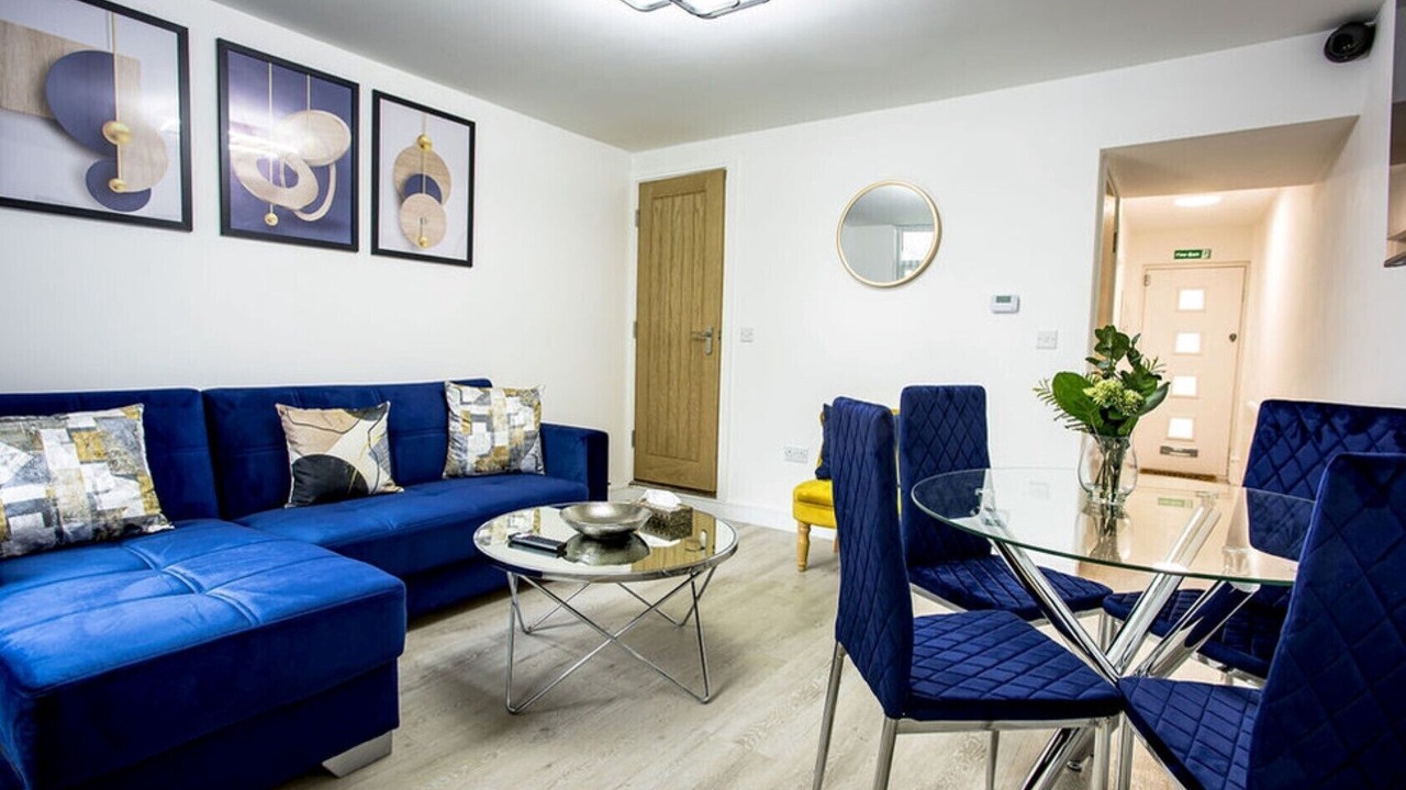 Photo of Livingroom in Stoke-on-Trent