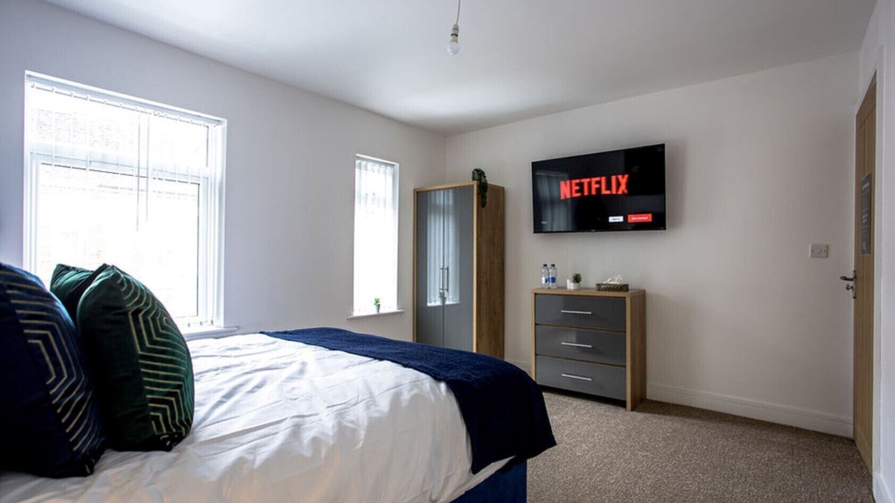 Photo of Bedroom in Stoke-on-Trent
