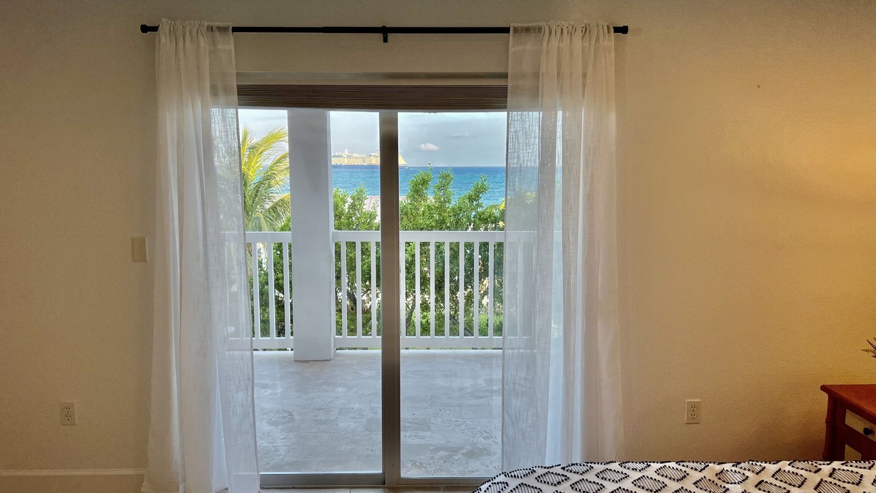 Photo of Bedroom in Alice Town