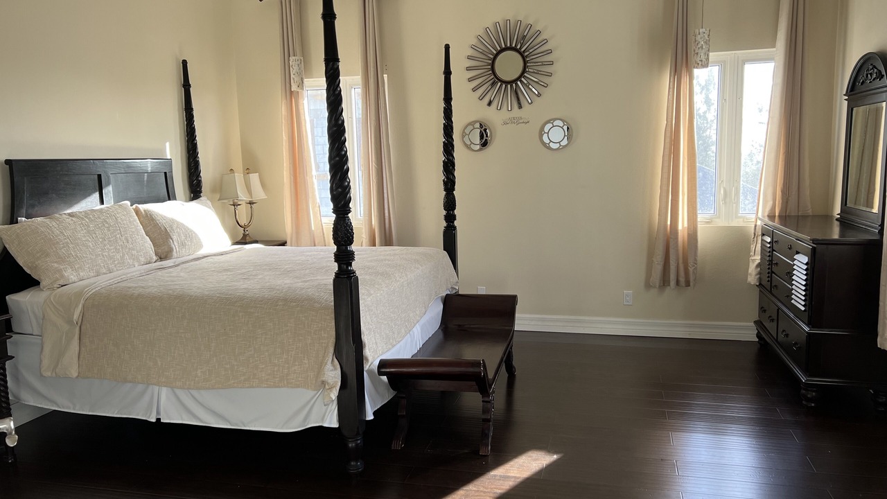 Photo of Bedroom in Nassau