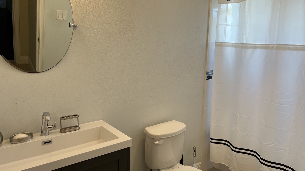 Photo of Bathroom in Nassau