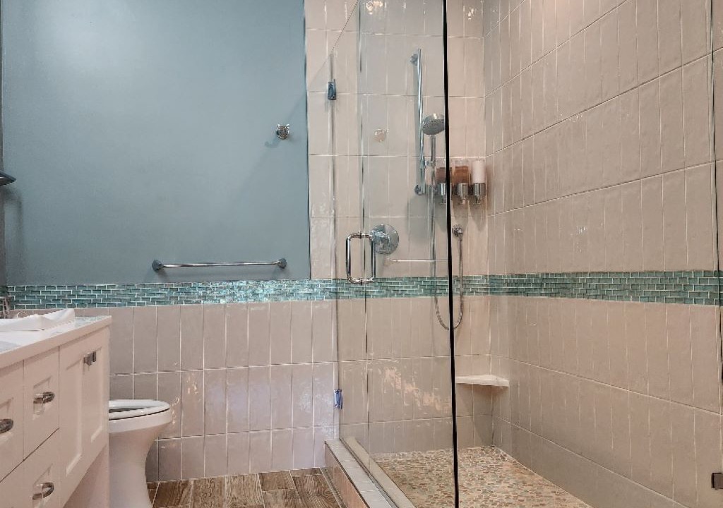 Photo of Bathroom in George Town