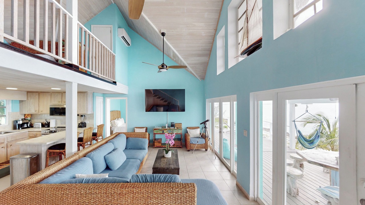 Photo of Livingroom in Rainbow Bay