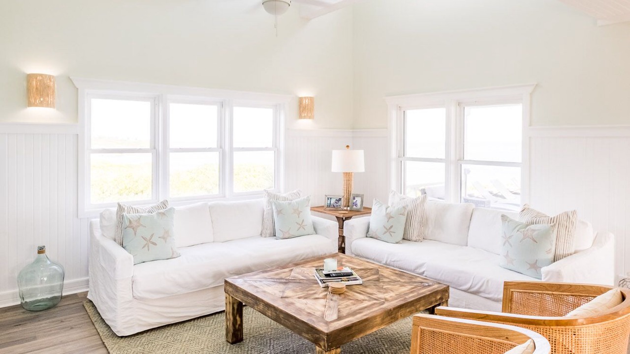 Photo of Livingroom in Hope Town