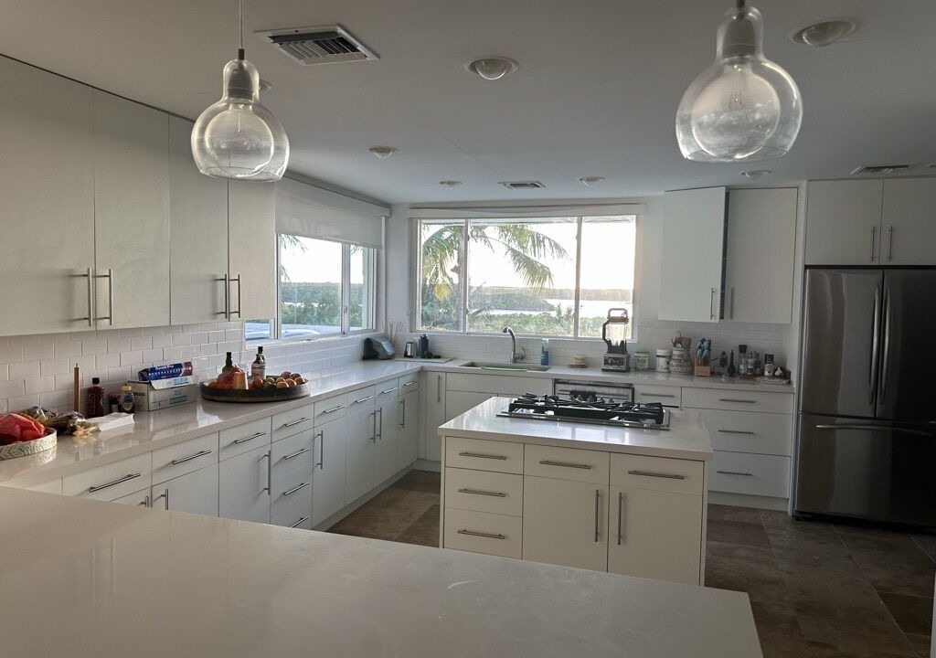 Photo of Kitchen in Great Harbour Cay