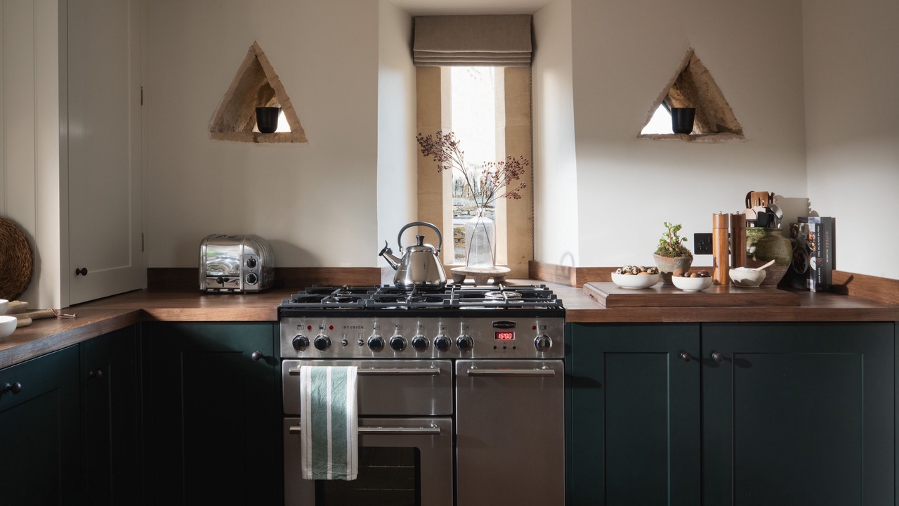 Photo of Kitchen in Lower Slaughter