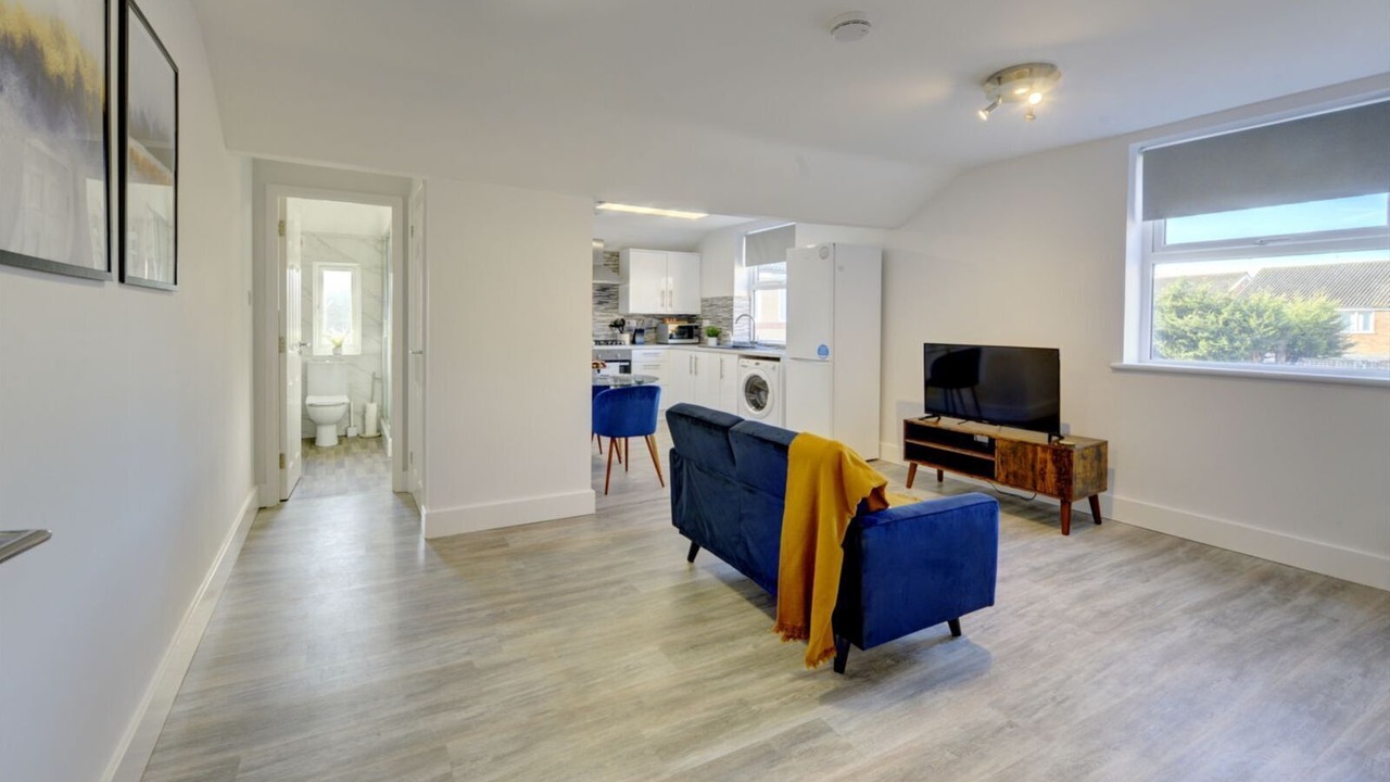 Photo of Livingroom in Lower Shelton
