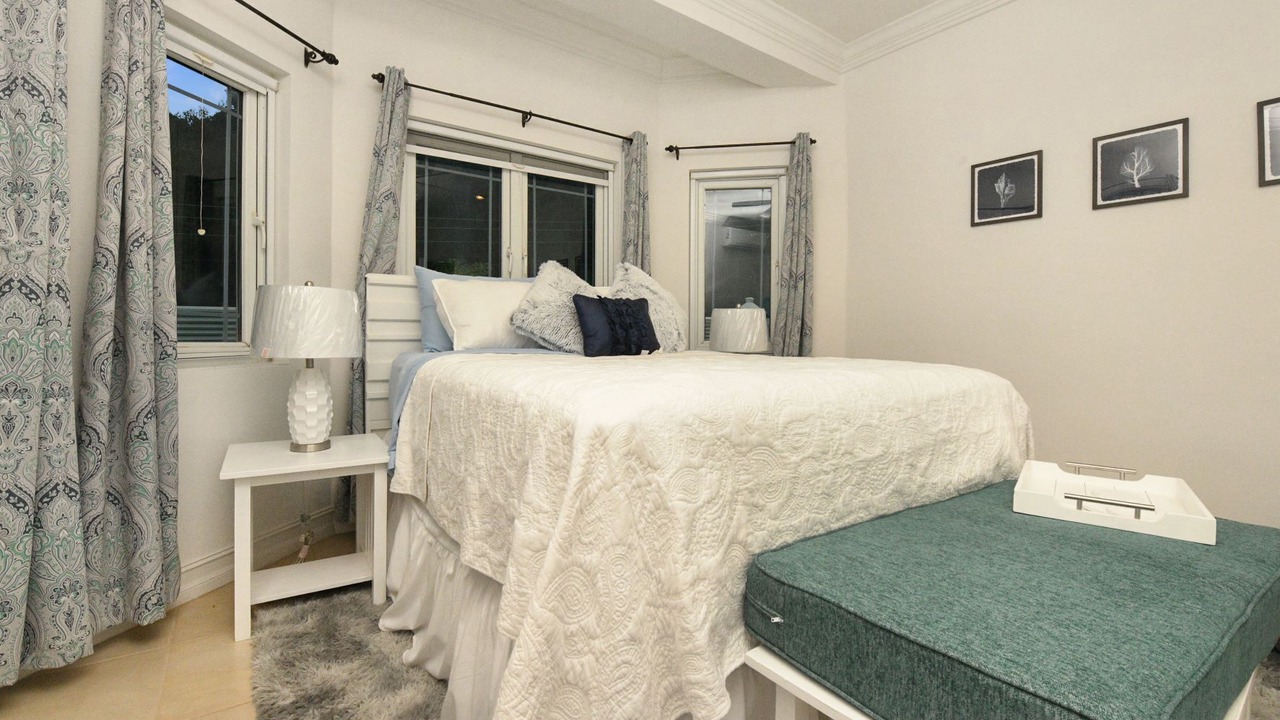 Photo of Bedroom in Dunmore Town