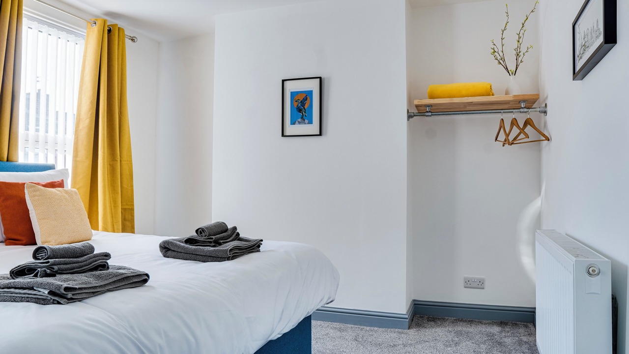 Photo of Bedroom in Everton