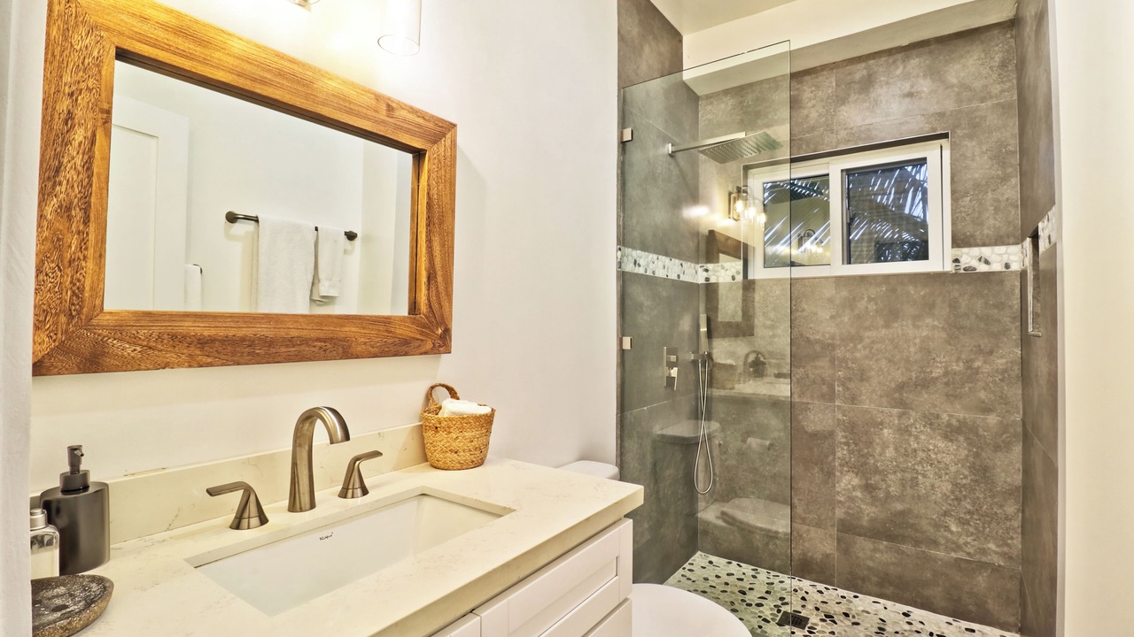Photo of Bathroom in Great Guana Cay