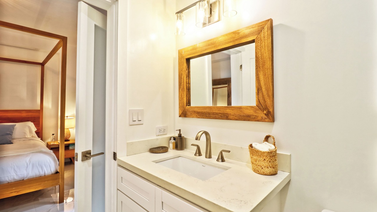 Photo of Bathroom in Great Guana Cay