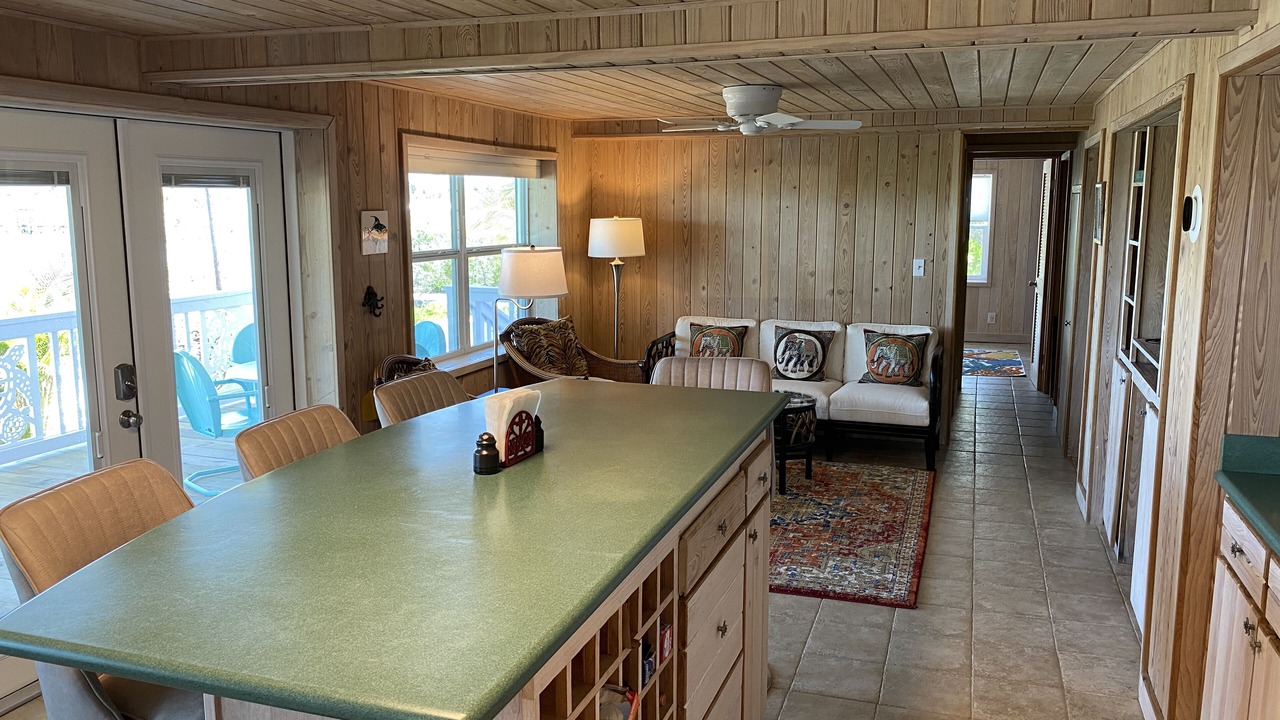 Photo of Bedroom in Treasure Cay