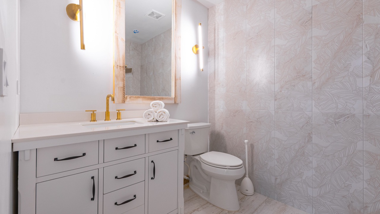 Photo of Bathroom in Nassau