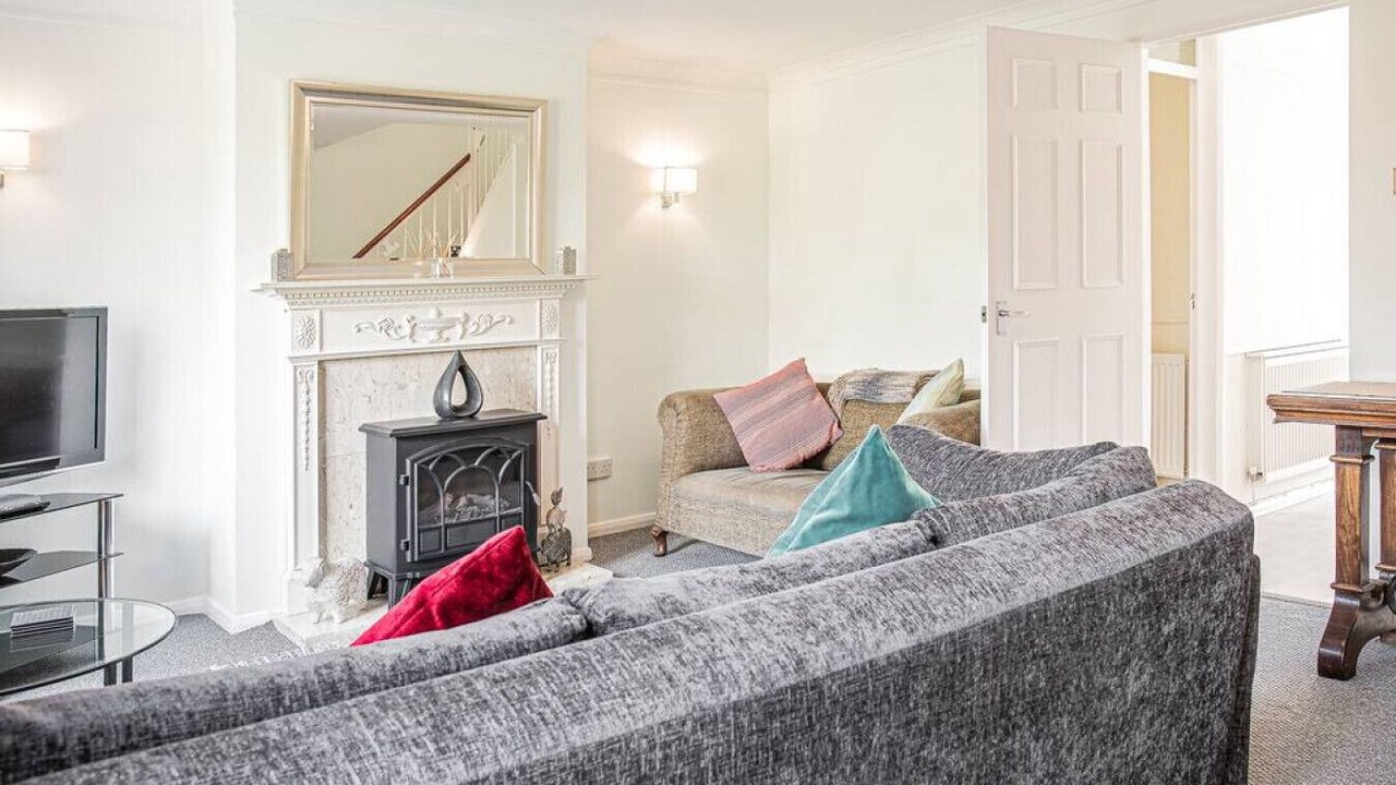 Photo of Livingroom in Cheltenham