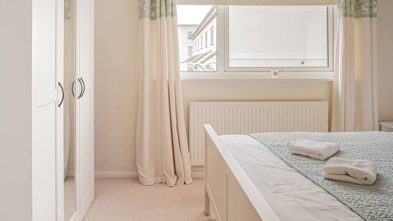 Photo of Bedroom in Cheltenham