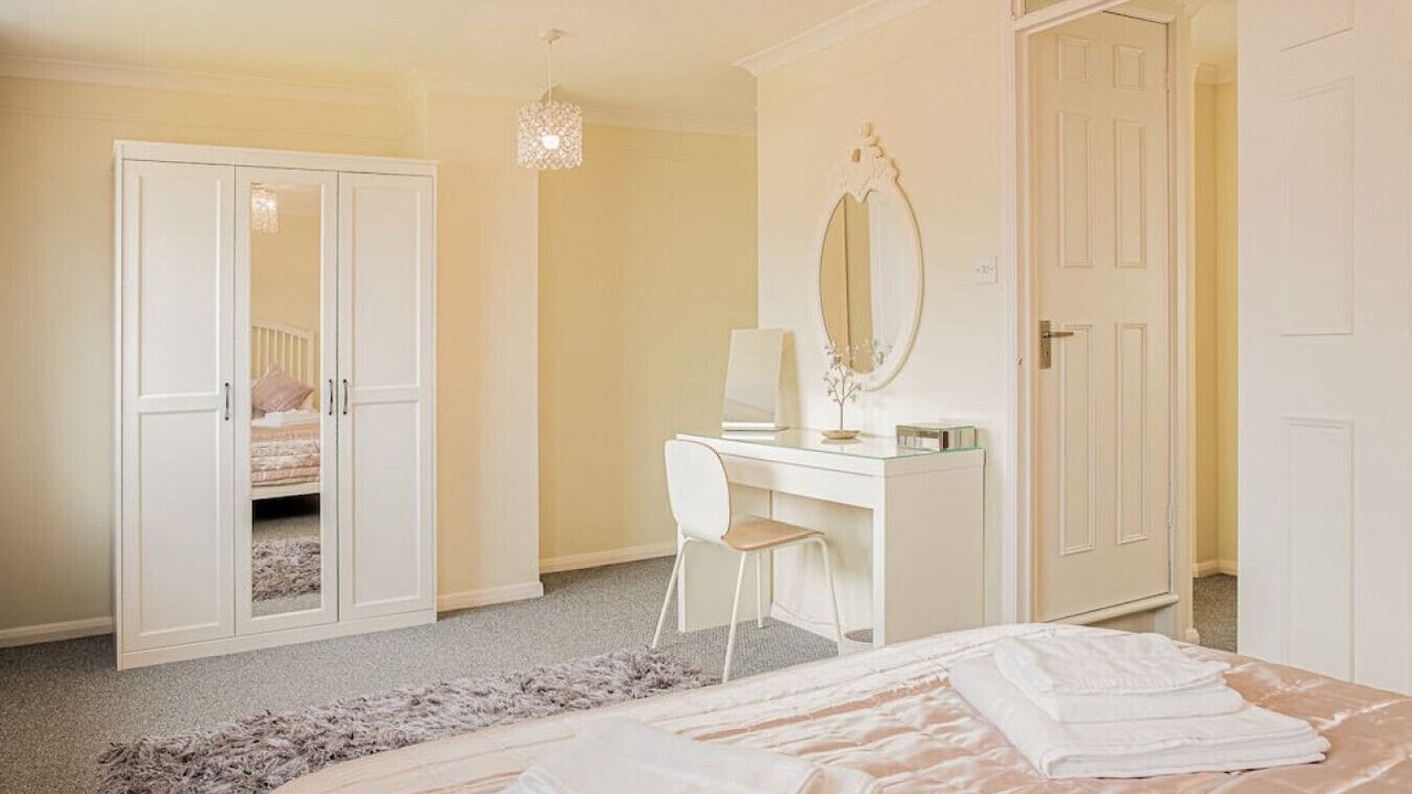 Photo of Bedroom in Cheltenham
