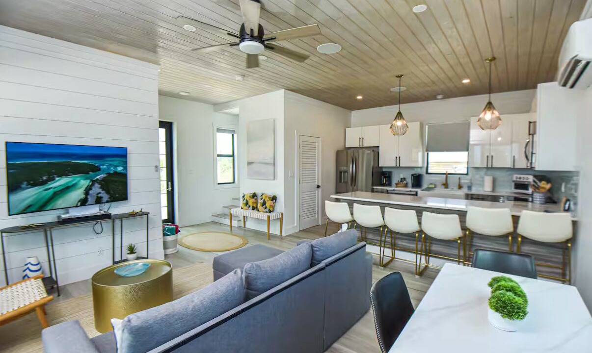 Photo of Livingroom in William's Town