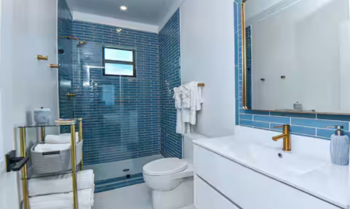Photo of Bathroom in William's Town