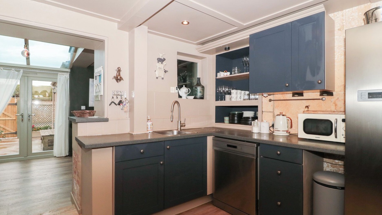 Photo of Kitchen in Broadway