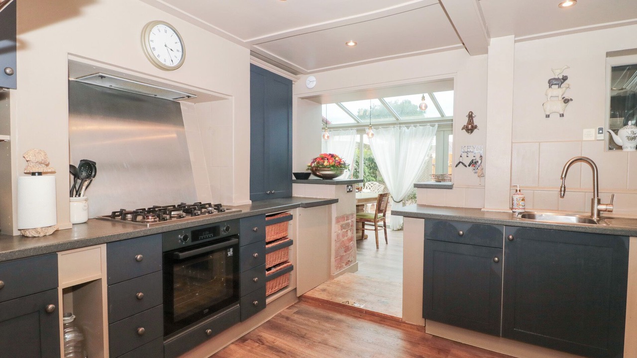 Photo of Kitchen in Broadway