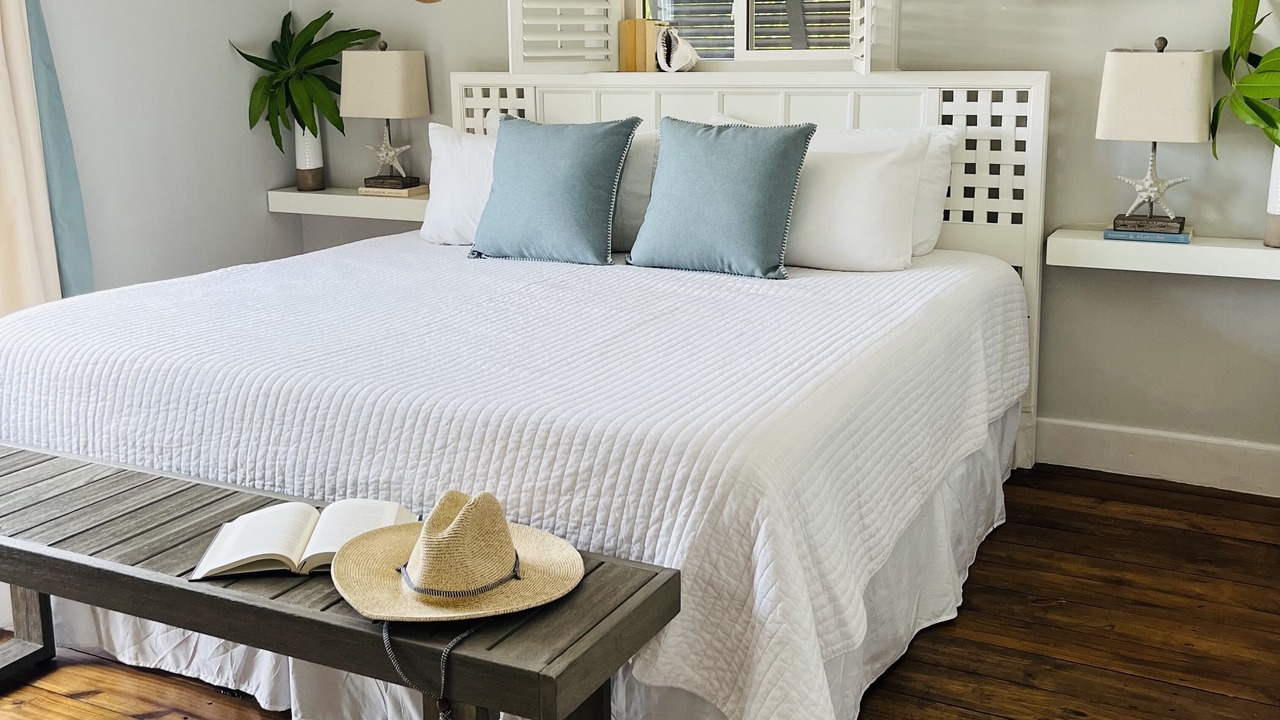 Photo of Bedroom in Spanish Wells