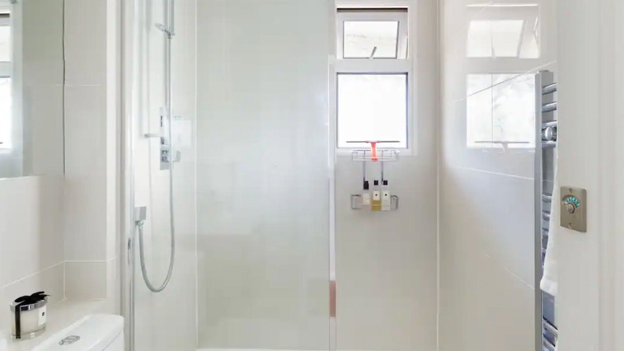 Photo of Bathroom in Eton