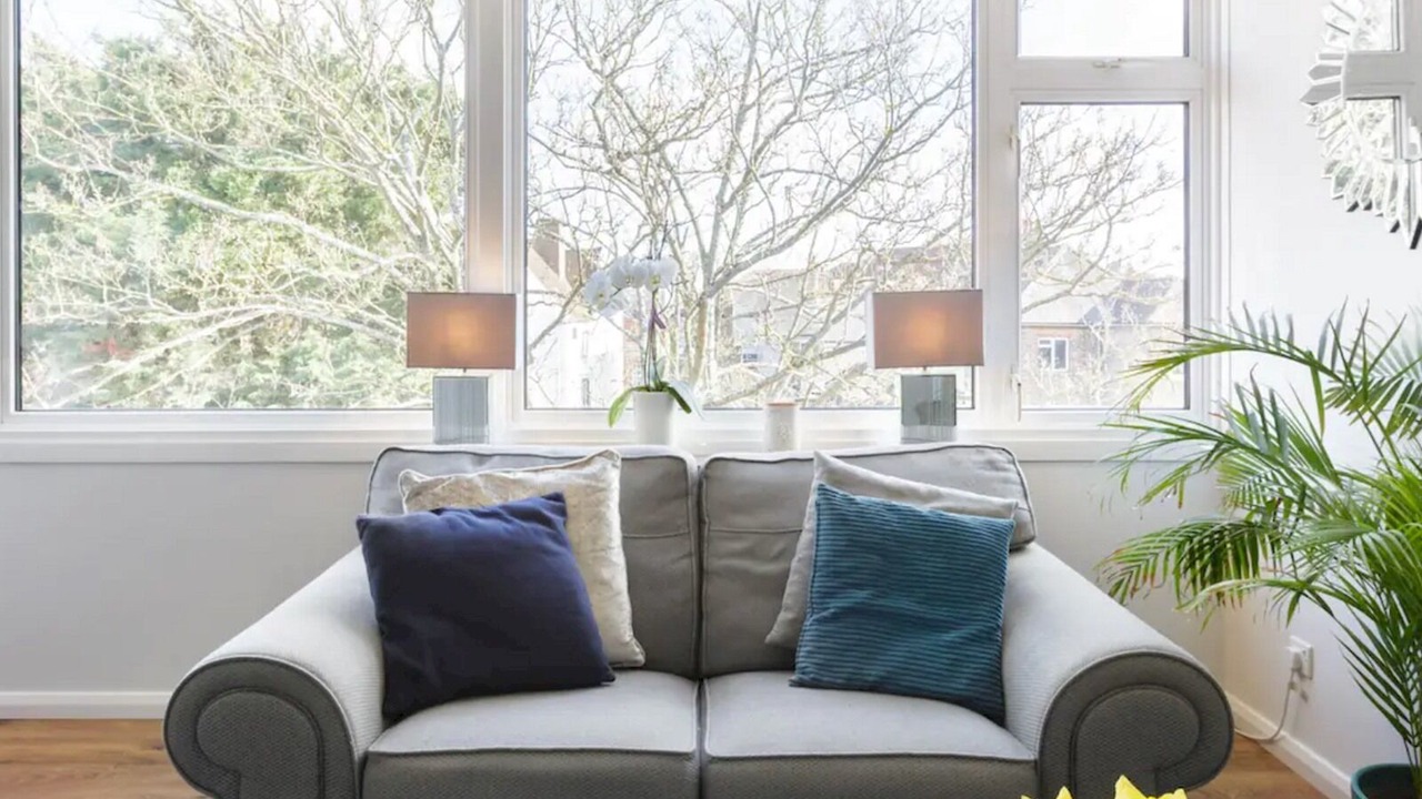 Photo of Livingroom in Eton
