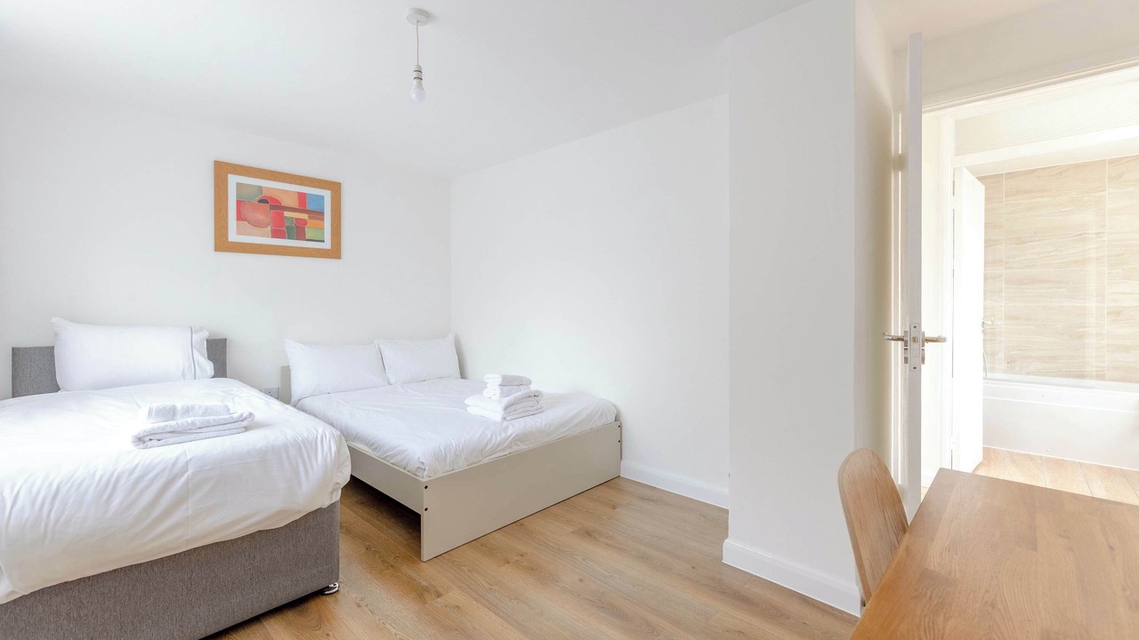 Photo of Bedroom in Custom House