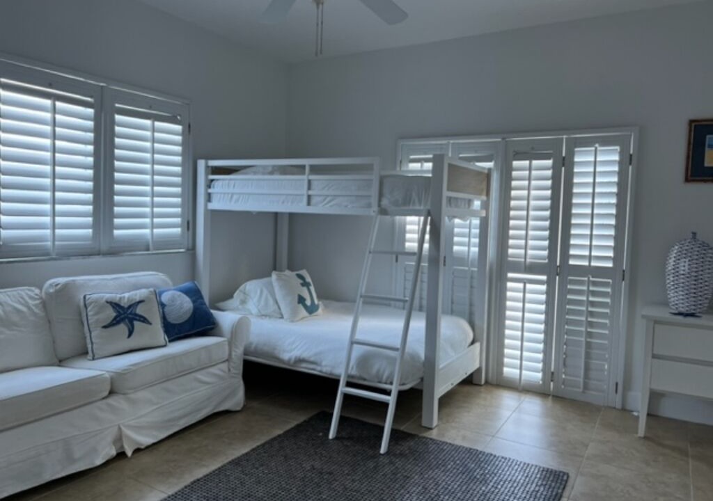 Photo of Bedroom in Alice Town