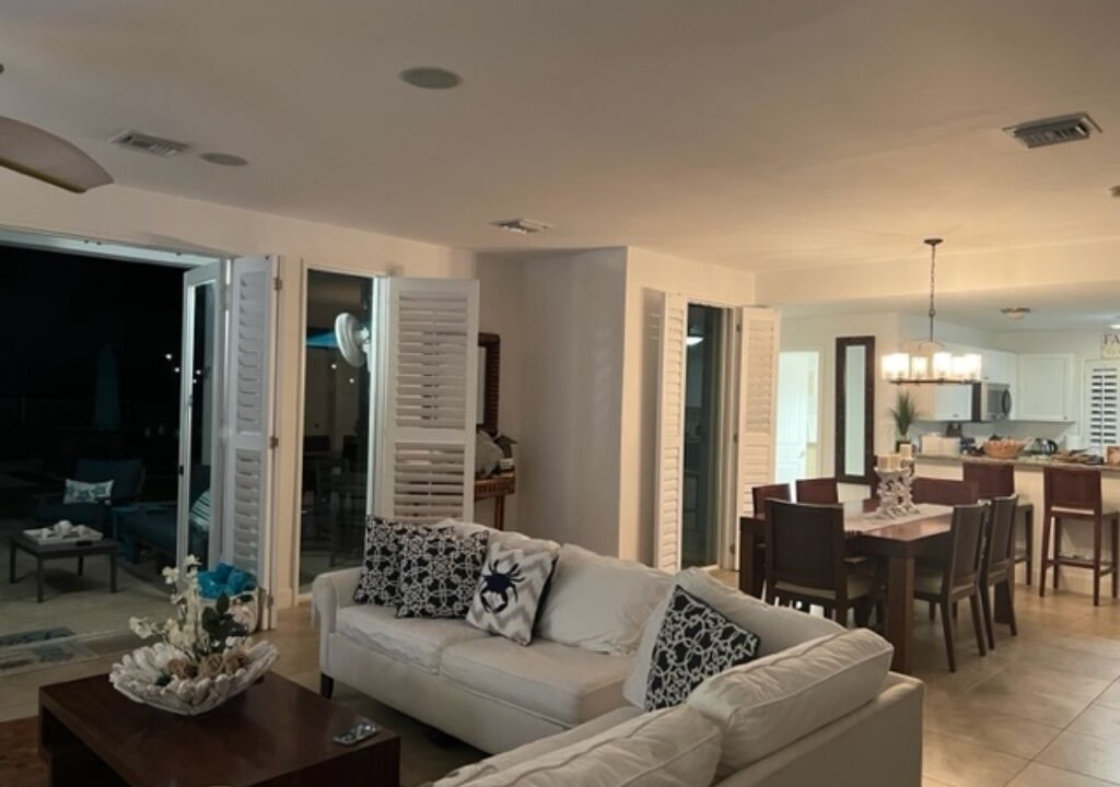 Photo of Livingroom in Alice Town