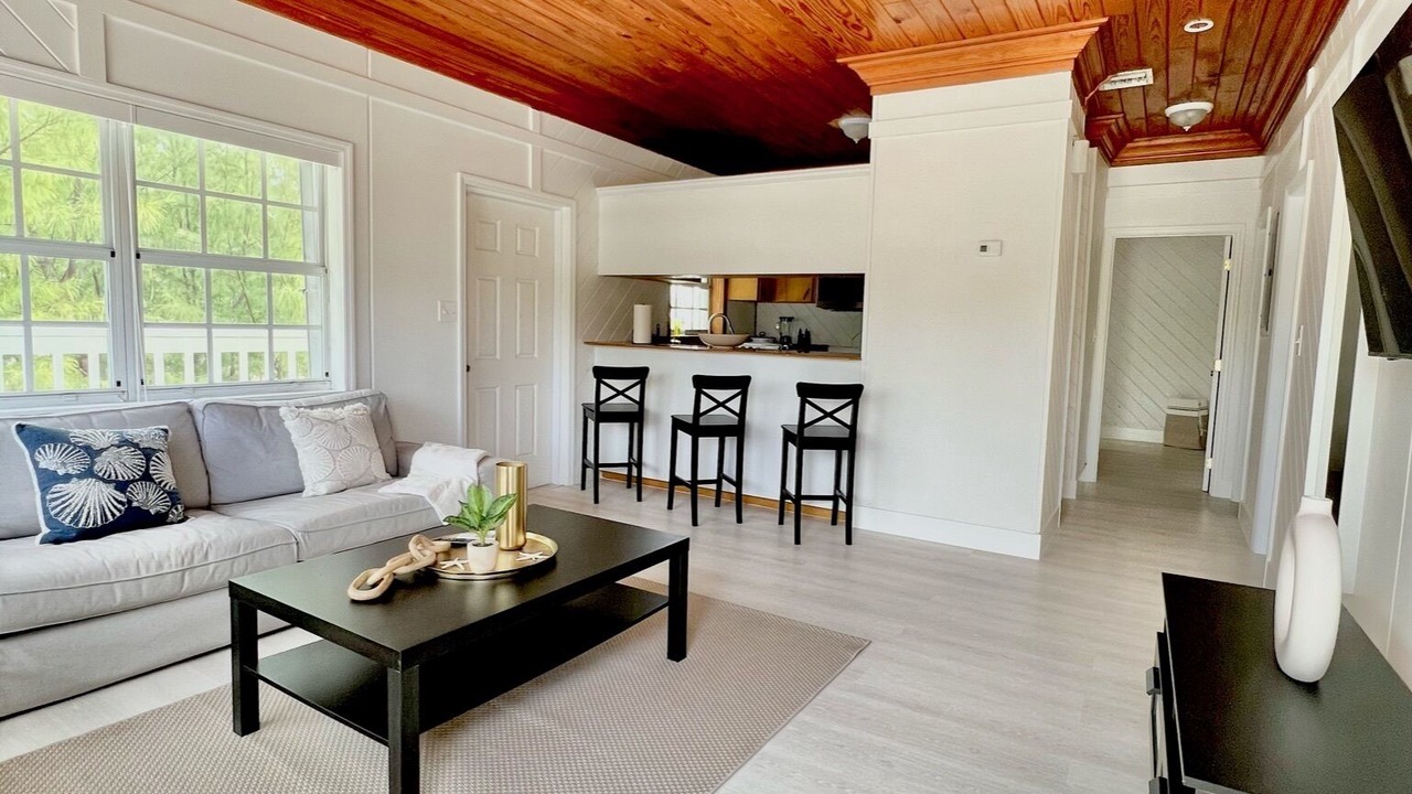 Photo of Livingroom in Alice Town