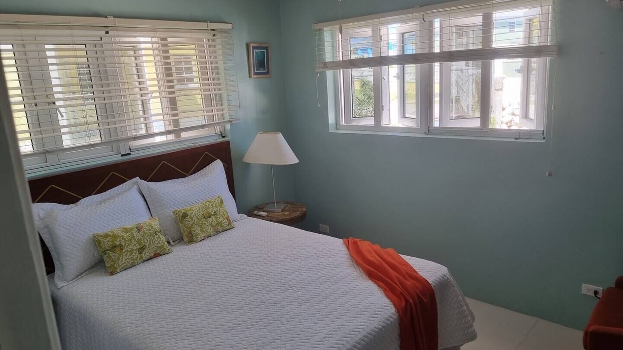 Photo of Bedroom in Nassau