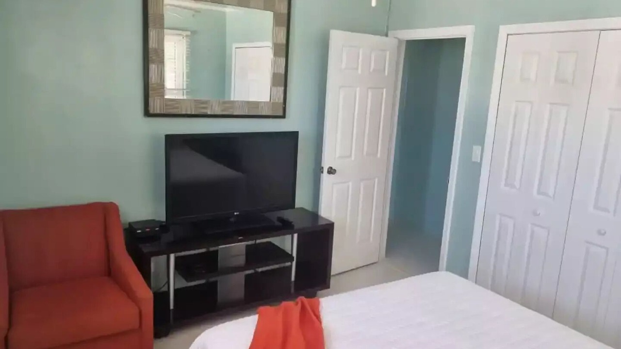 Photo of Bedroom in Nassau