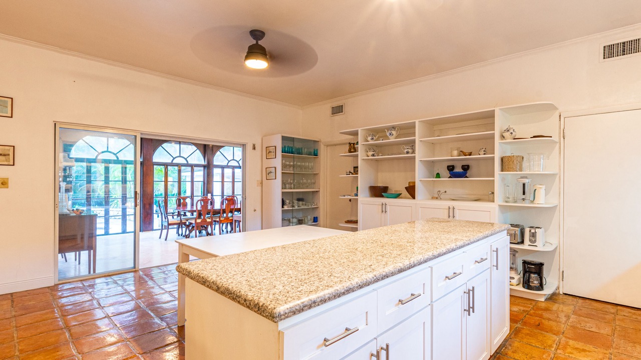 Photo of Kitchen in Lyford Cay