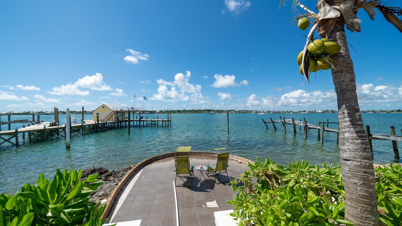 Photo of Patio Balcony in Lubbers Quarters Cay
