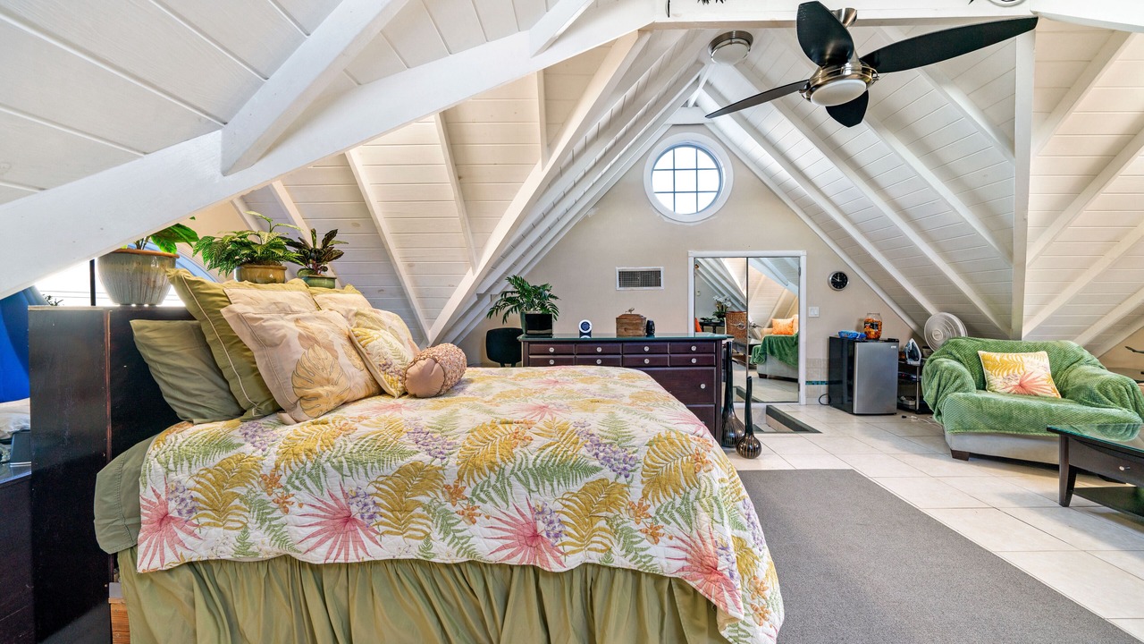 Photo of Bedroom in Lubbers Quarters Cay