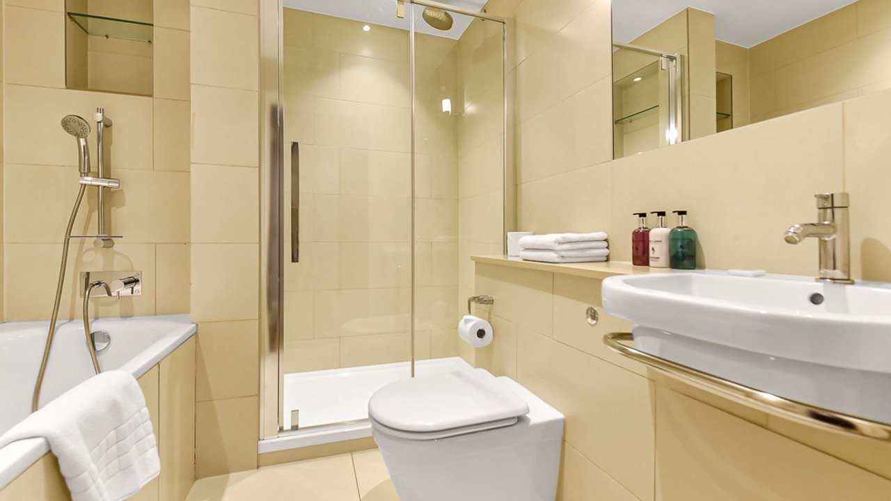 Photo of Bathroom in Bloomsbury